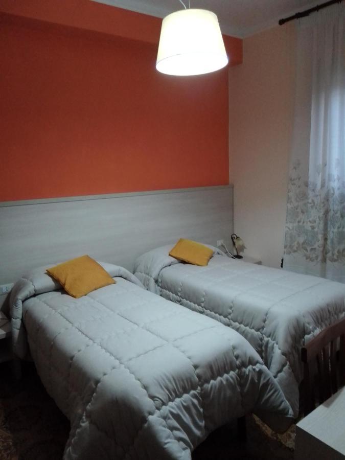 Albergo Maria Cristina Esperia Dış mekan fotoğraf